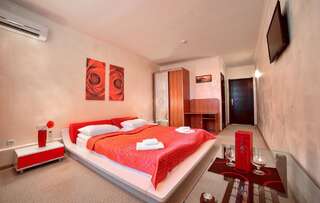 Отель Отель Маринара Одесса Люкс-9